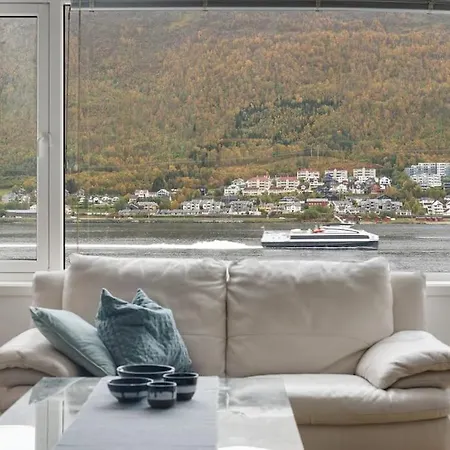 Apartamento Aurora Haven Hjorten